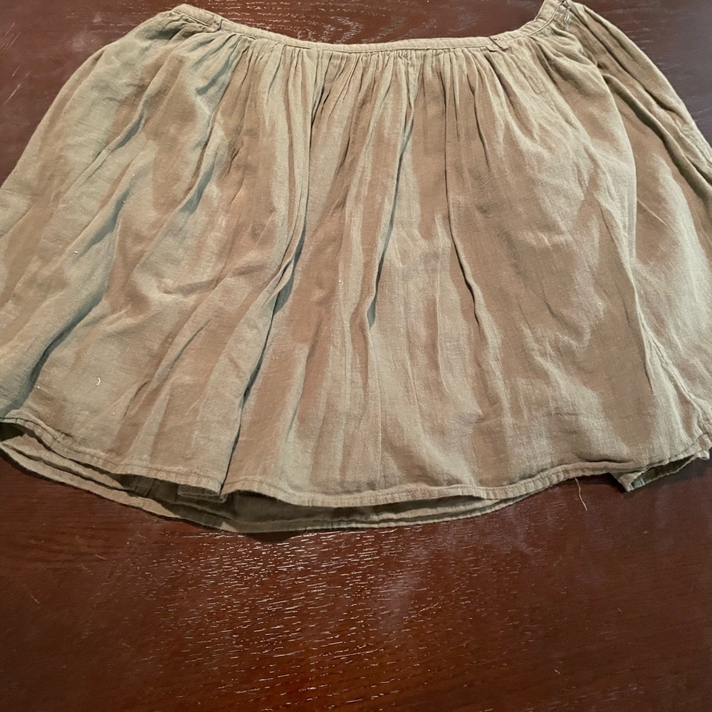Spring into spring with this beautiful flowing skirt